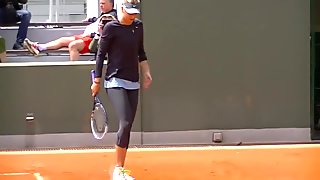 Maria Sharapova hot in training